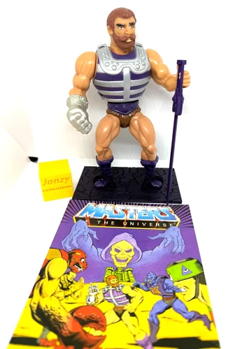 Vintage MOTU Fisto He-Man Masters of the Universe 1984 W/Mini Comic repro sword