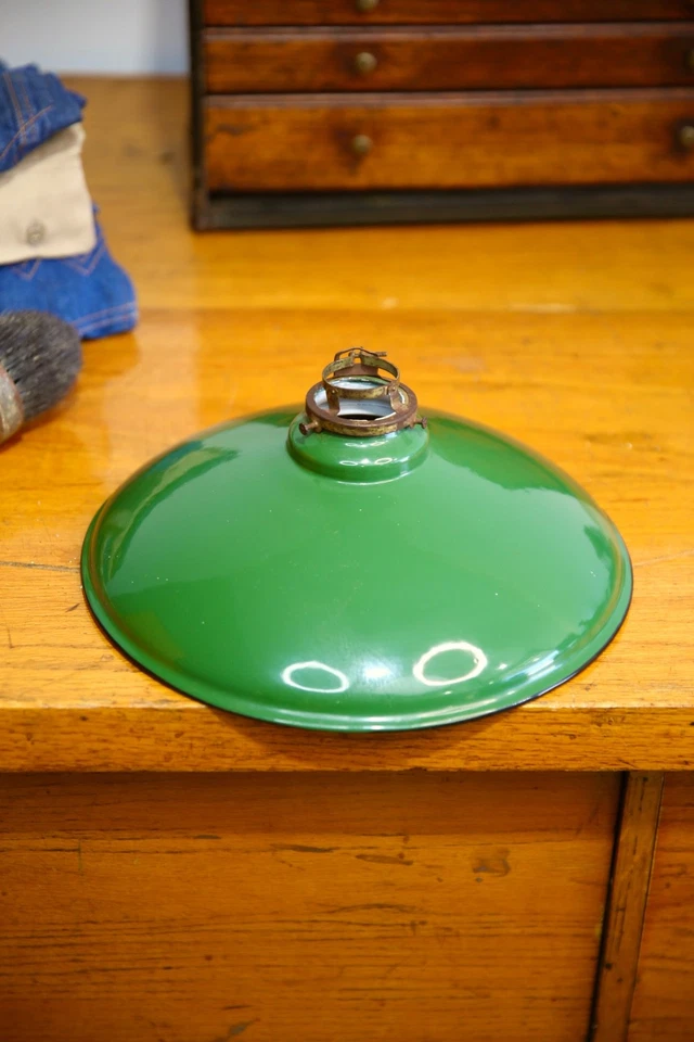 Antique Porcelain Enamel Industrial Ceiling Light Lamp Shade Green 12" Brass VTG - Image 2 of 4