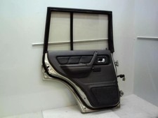 Porte arrière et accessoires Mitsubishi PAJERO