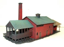 HO 1:87 AHM BREWERY PLASTIC TRACKSIDE STRUCTURE BUILT (L18)