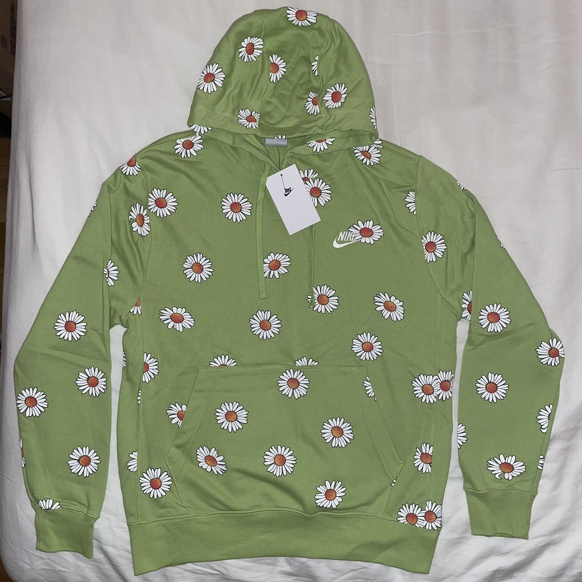 Nike Sportswear Floral Popover Training Hoodie (Light Green