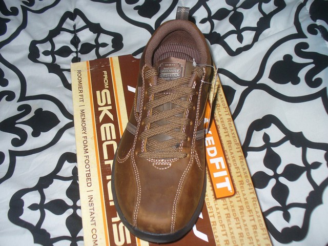 skechers superior levoy