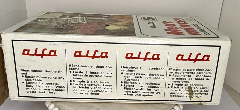Picadora de carne Alfa 5 Deluxe fabricante de salchichas en caja carne molida Foto 2 de 4