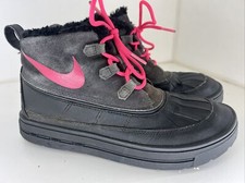 NIKE ACG Woodside Chukka II Black Pink Fur Lined Snow Boot 859425-001 Youth 7