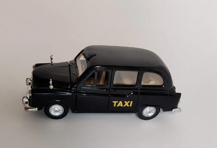 classic London Taxy Welly # 9050,  great for railroad layout Or Just Collections - Imagem 4 de 4