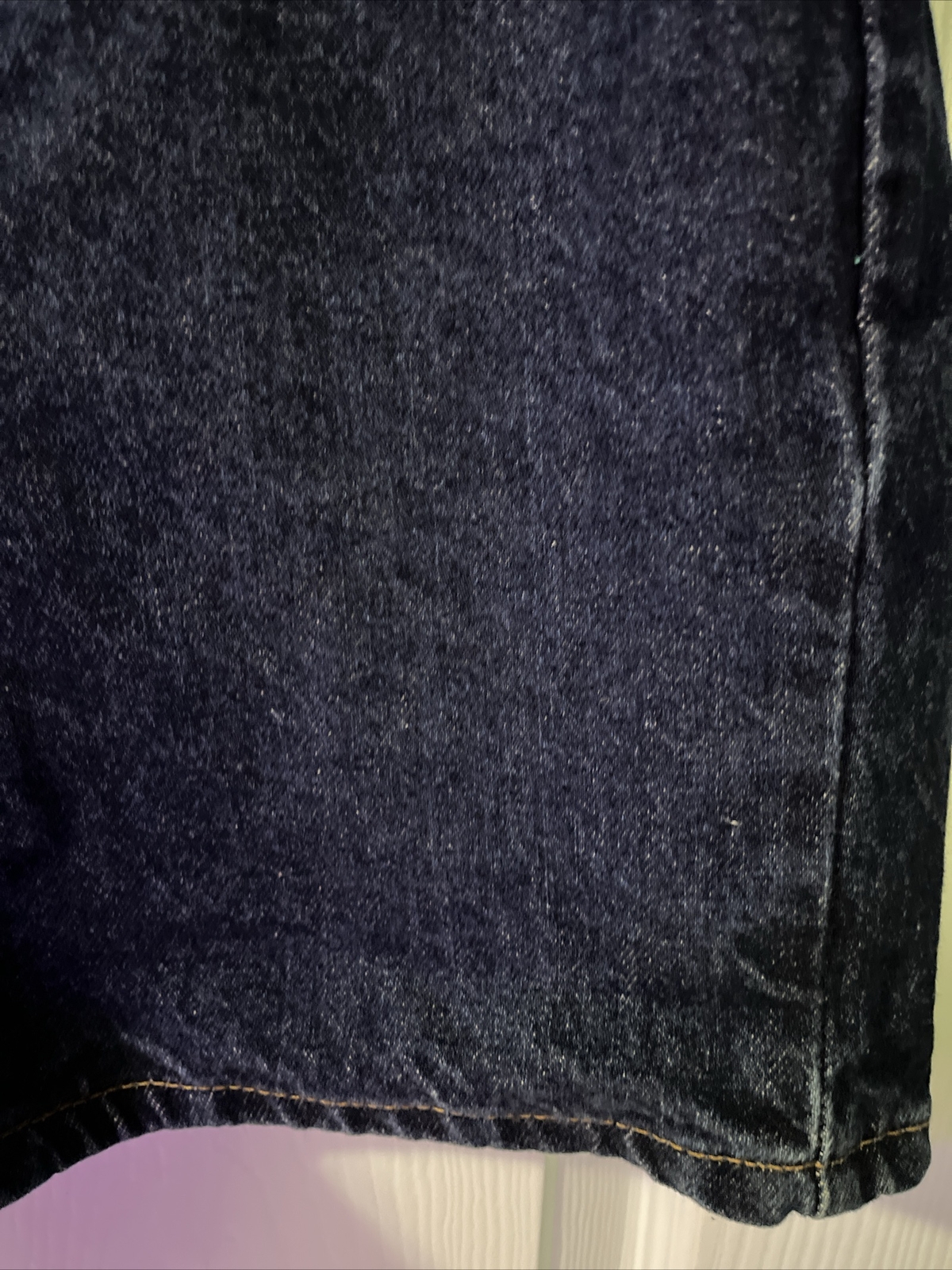 Tommy Hilfiger Women’s Shorts Blue Denim Waist 36” Rise 11.5” Inseam 4.5Pockets thumbnail 6