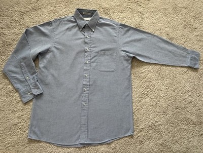 van heusen button down dress shirts Slim Fit Performance Knit Short Sleeve Mini Dot Print Up Shirt Large / Red Mahogany free shirt allows you to skip the iron when youre getting ready for work in the morning Vintage Van Heusen Mens Brown