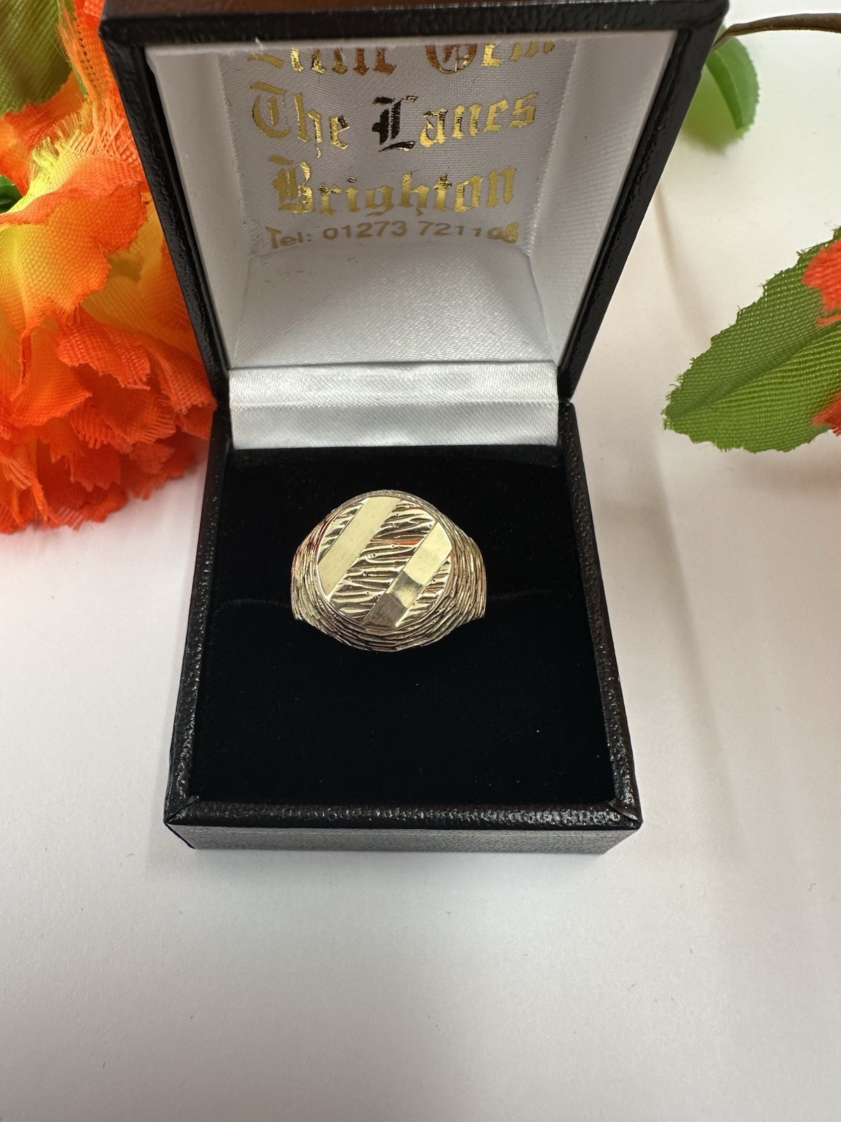 Unique 9ct Gold Bark Effect Signet Ring