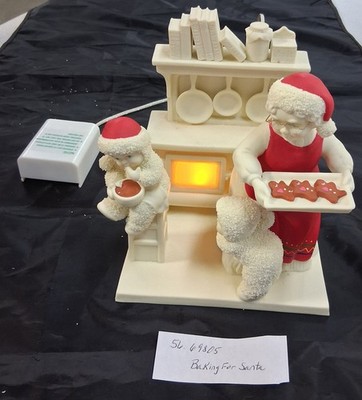 Department 56 Snowbabies 2005 Exclusive ''Baking for Santa'' 56.69805