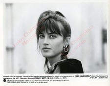 MAX HEADROOM Press Photo Amanda Pays off limits THE FLASH off limits Leviathan