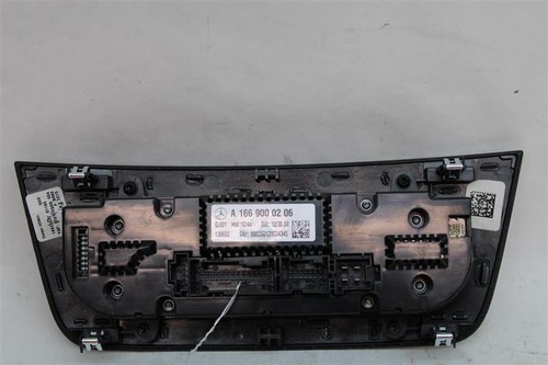 FRONT TEMPERATURE CONTROLS Gl350 Gl450 Gl550 GL63 14-19 1149313 - Picture 2 of 12