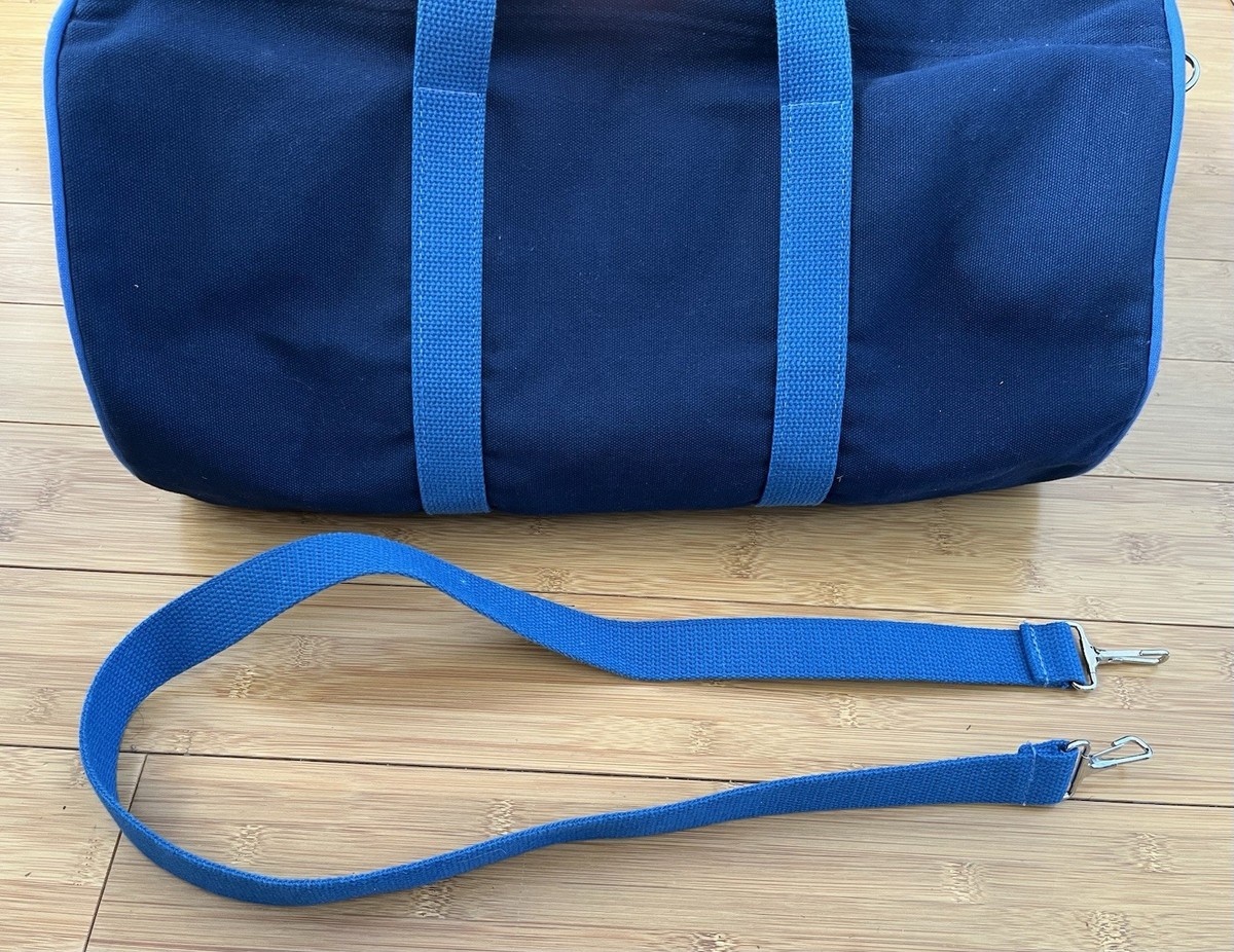 Vintage Raymond James Navy Blue Investment Banking Duffle Bag Finance NYC View 6
