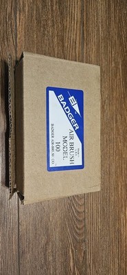 Badger Air-Brush Co. 100-SGF Gravity Feed Airbrush