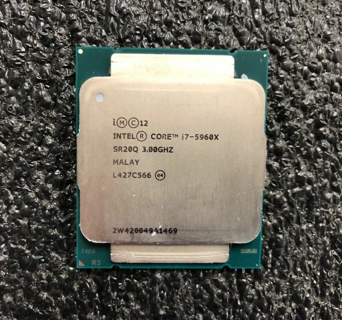 【中古】インテル Intel i7-5960X 3.0 GHz インテル Core i7 5960X Extreme Edition BOX 価格比較 - 価格.com
