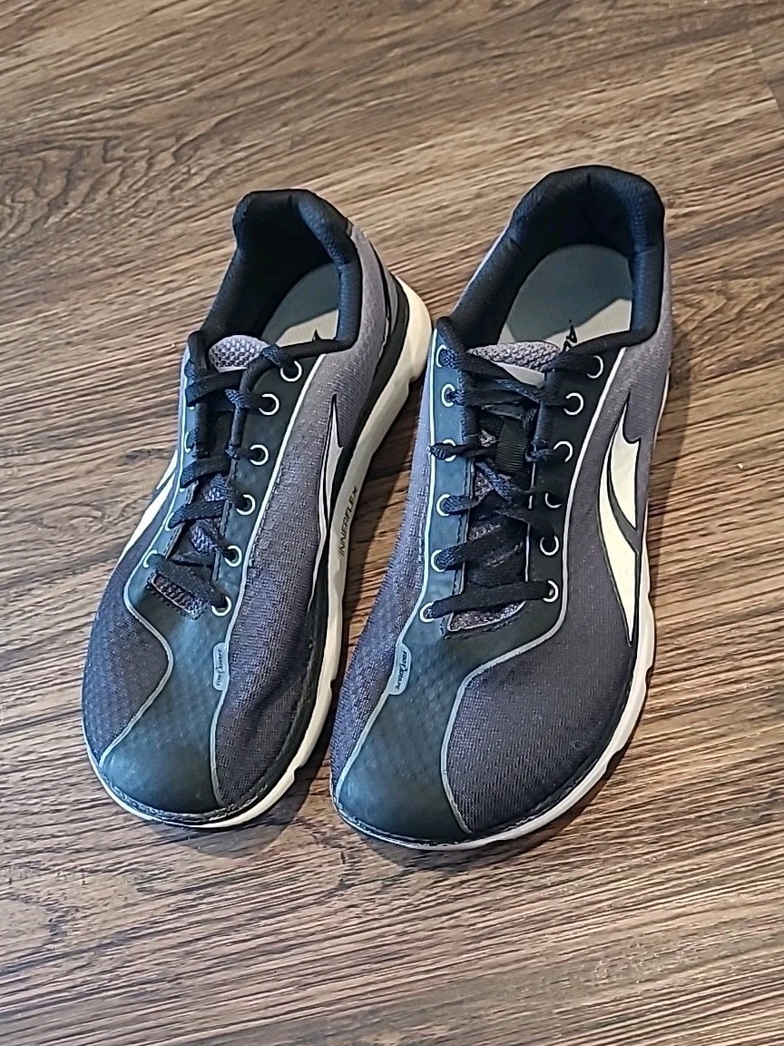 Altra One 2.5 Zero Drop Running Shoes women Size 8 Black  display picture 3