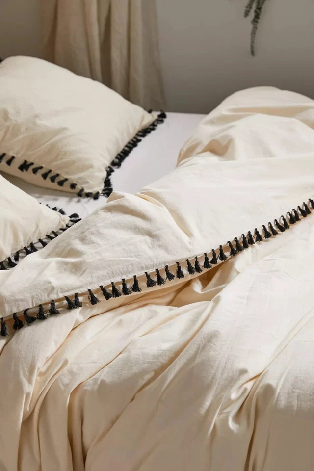 NUEVA Funda de Cama Urbana UO Algodón Lavado Borla COMPLETA/QUEEN Funda Nórdica en Crema Foto 4 de 4