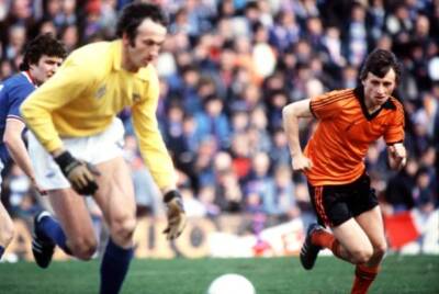 Dundee United Paul Sturrock runs in to put pressure on Rangers goa- Old Photo
