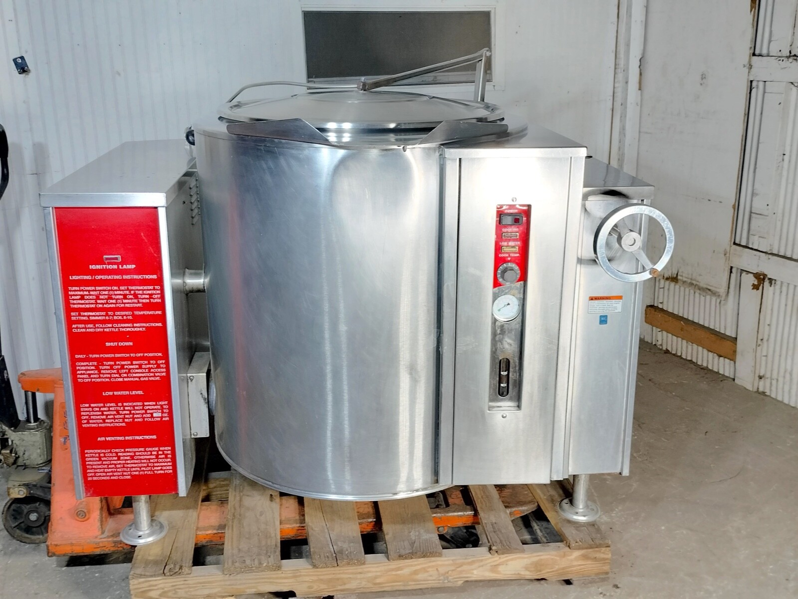 Vulcan Hart Crown VGLT40 VGLT 40 Gallon Tilt Tilting Kettle - Gas