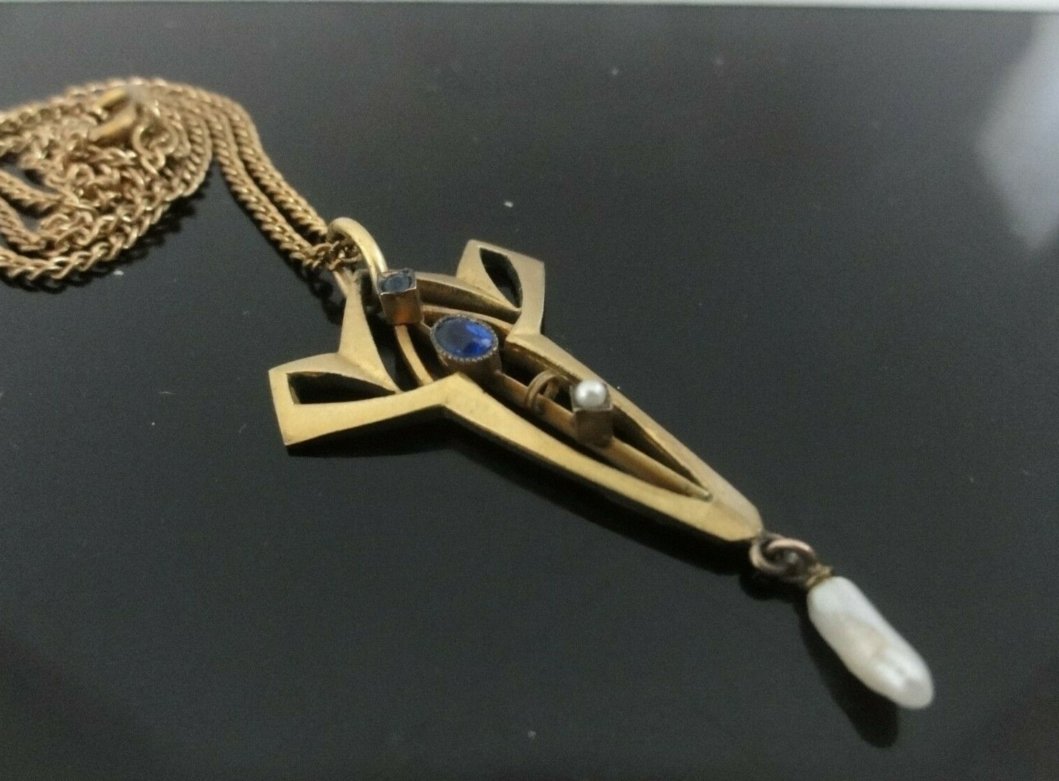 Picture 4 of 10