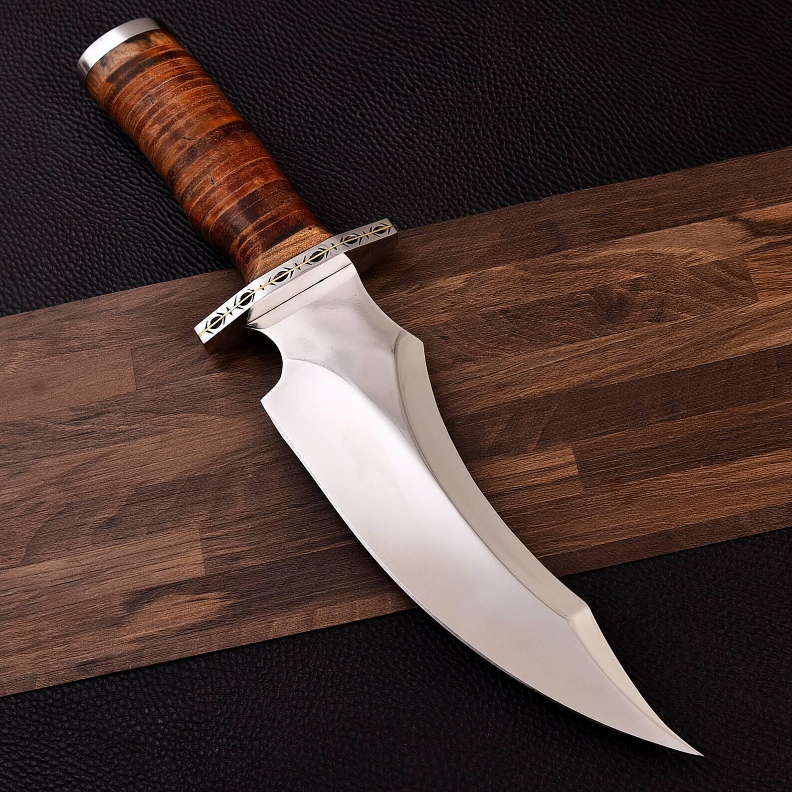 Custom D2 Steel Tactical Bowie Hunting Camping Knife Handmade