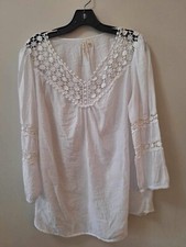 Grand & Greene White Blouse with Lace Embellishments 3/4 Sleeve Large