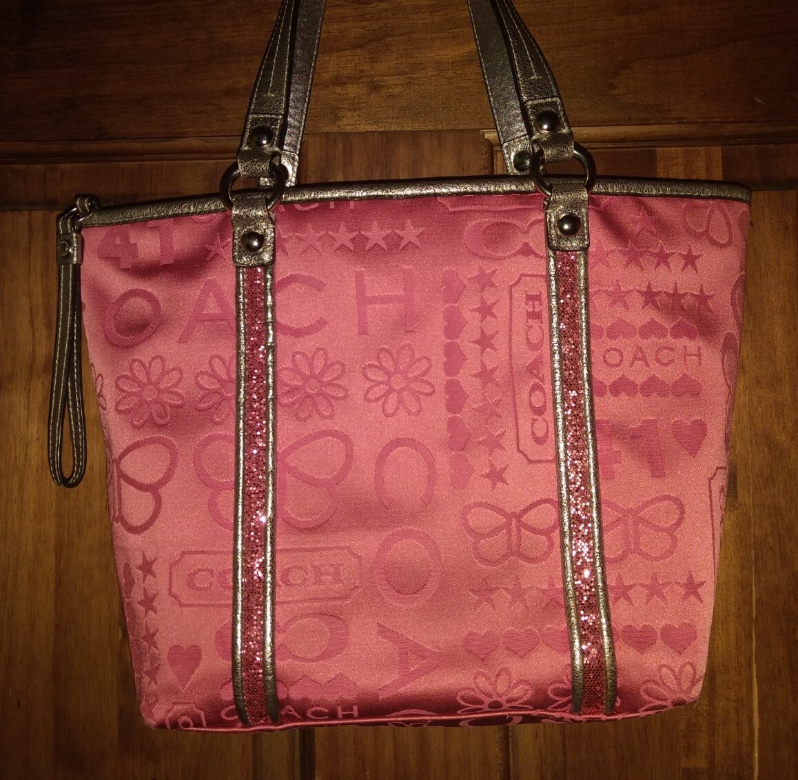COACH BANDANA GLITTER GRAFFITI PINK TOTE SHOULDER BAG… Gem