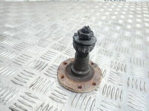 Audi 100 200 5000 C3 1987 Hinten rechts Radlagergehäuse hinten Benzin UST59358