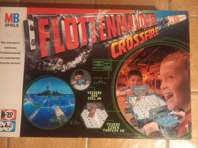 MB Spiele Flottenmanöver Crossfire Brettspiel Strategiespiel 2 Spieler ab 8