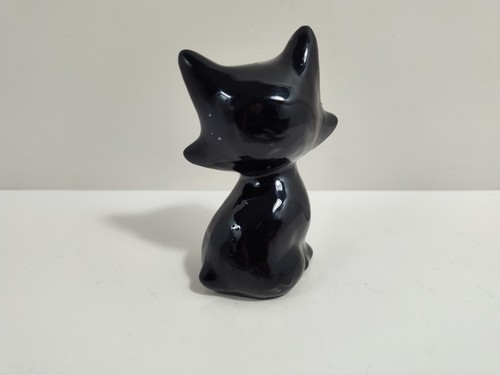 Vintage Ceramic Cat Figurine Black & White Tuxedo Kitten In Red Bow 3.5" - Picture 3 of 8