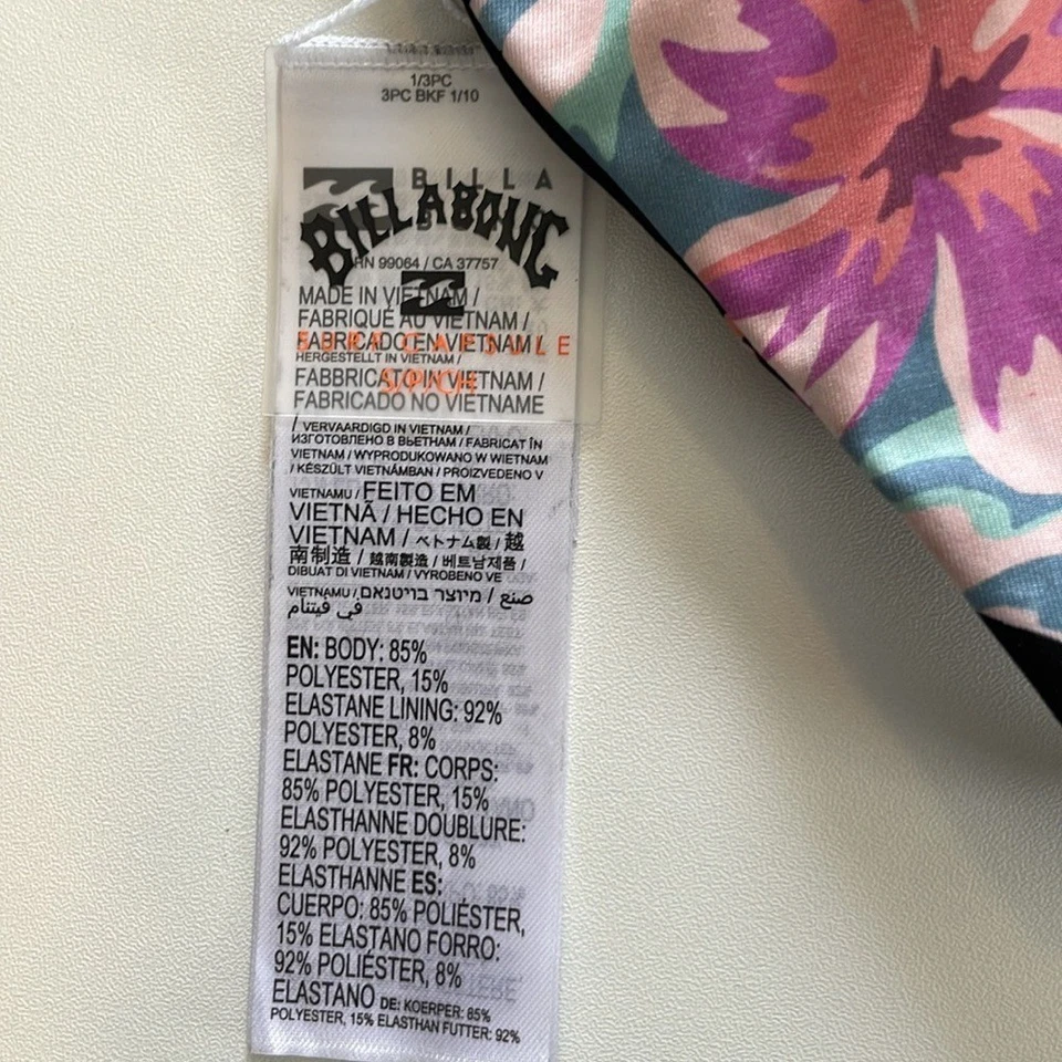 Top de bikini floral rosa y azul Billabong talla pequeña Foto 2 de 4