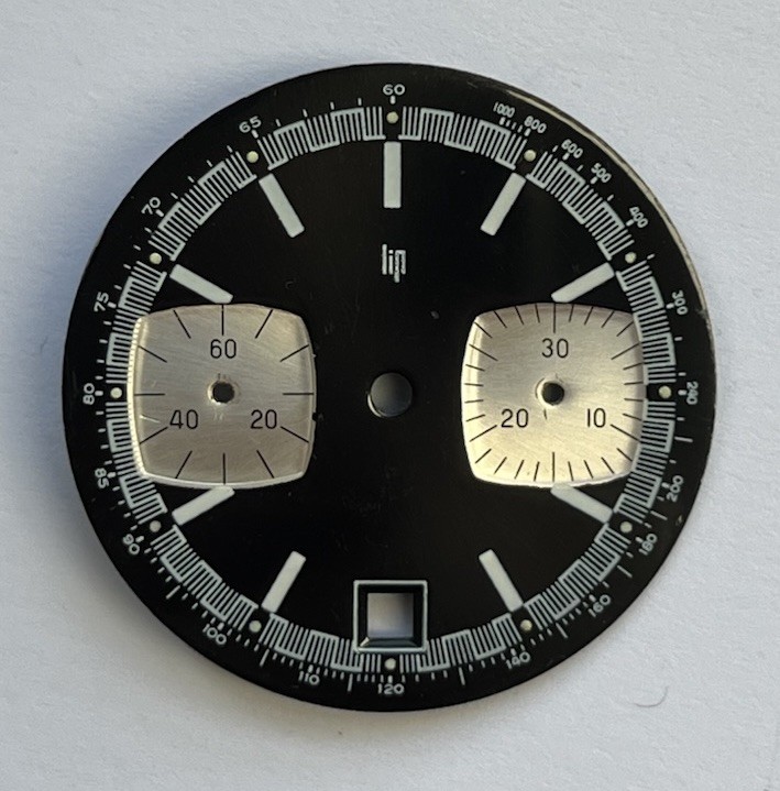 Cadran Lip Chronograph Valjoux d'origine 31,50 mm, pièce horlogère rare en bel état