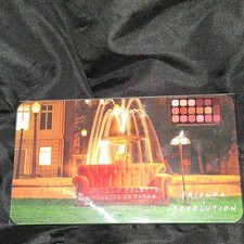 Revolution Friends x Revolution Pressed Powde...