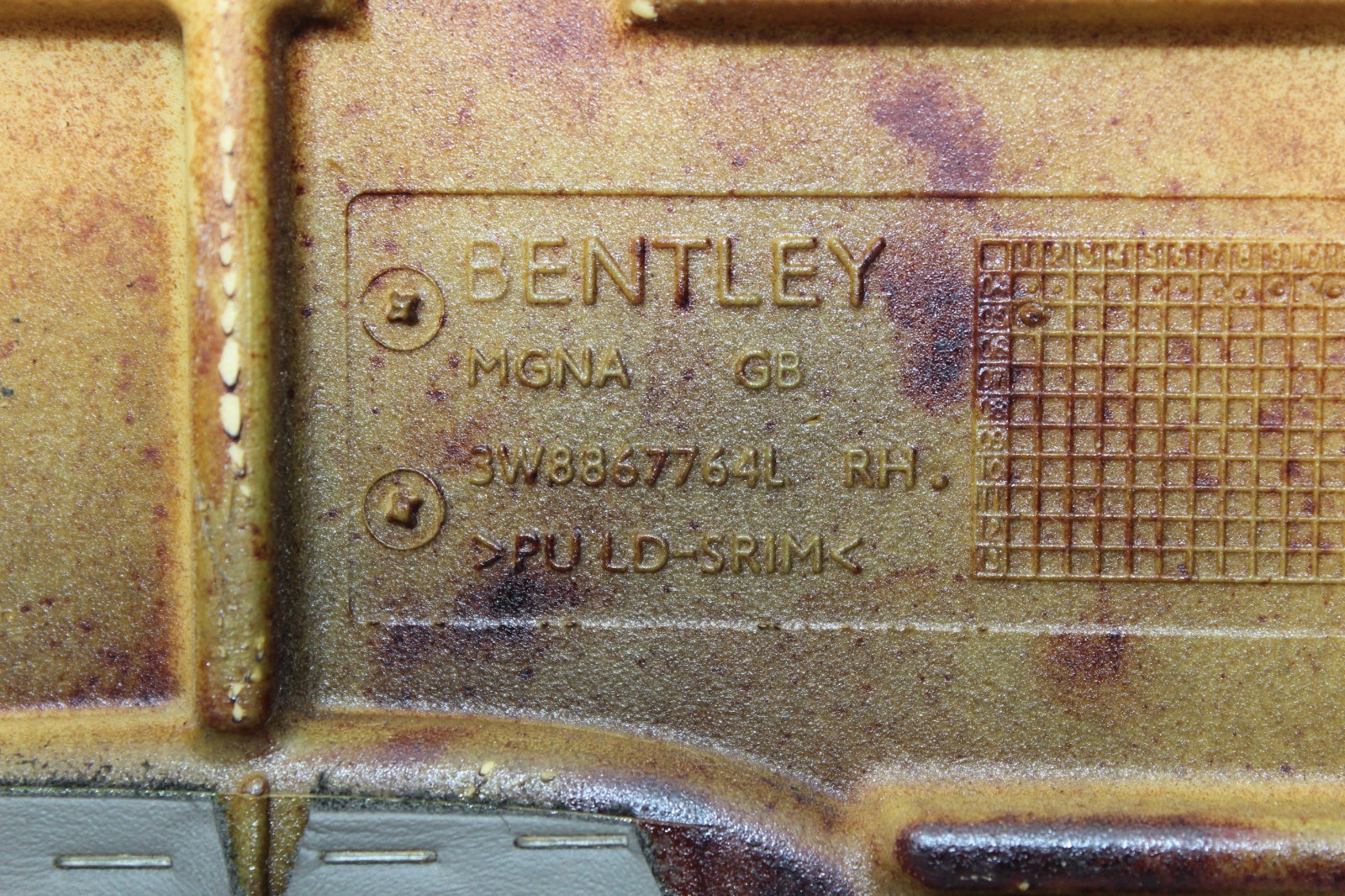 Bentley Continental GT 2003-2010 REAR+RIGHT Parcel shelf