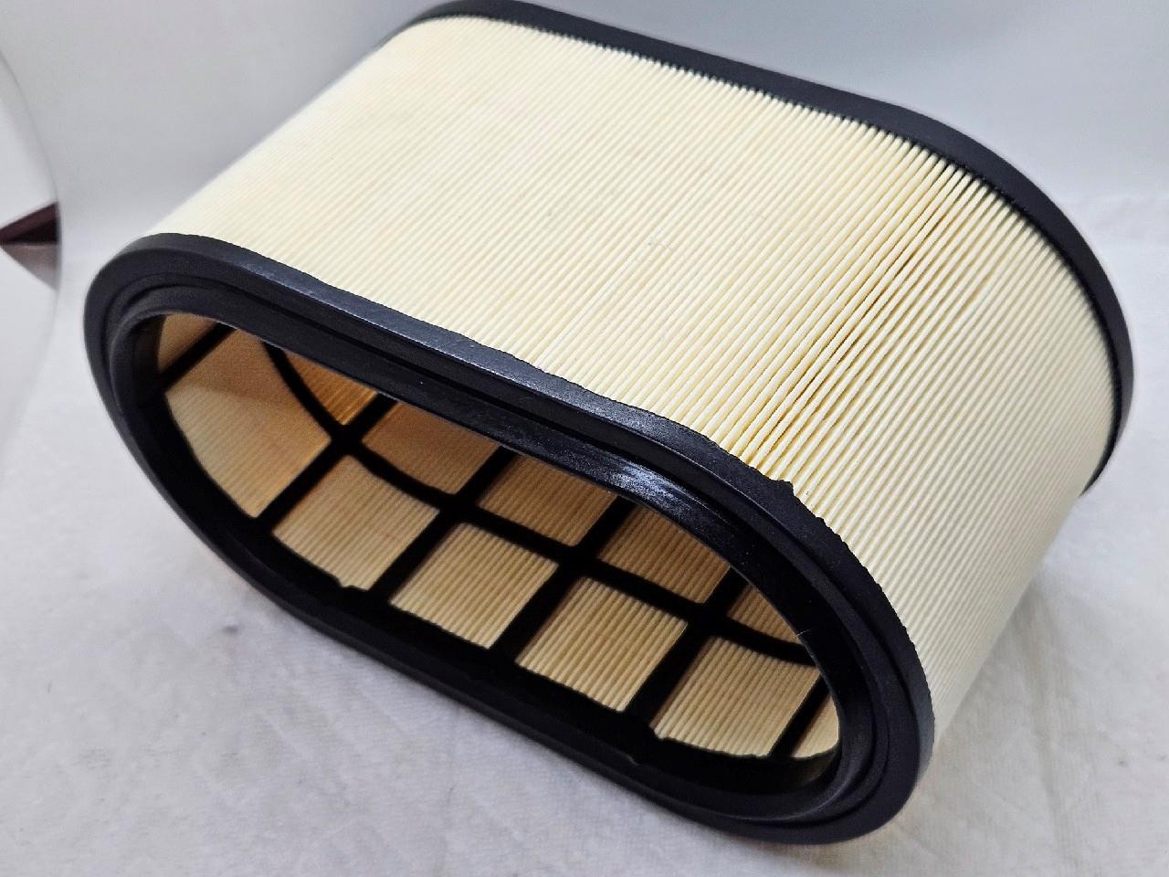 Maserati Ghibli Air filter P/N 670001545