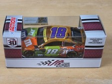 2021 18 Kyle Busch M Ms Halloween 1/64 Action NASCAR Diecast