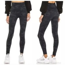 Spanx Size M Medium Camo Black Seamless Leggings Look At Me Now NWOT