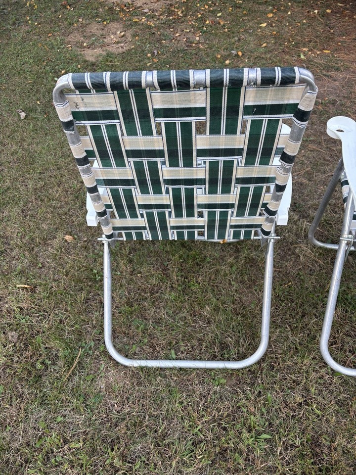 Set Of 2 Vintage Webbed Aluminum Lawn Chairs Beach Patio Chairs READ | eBay