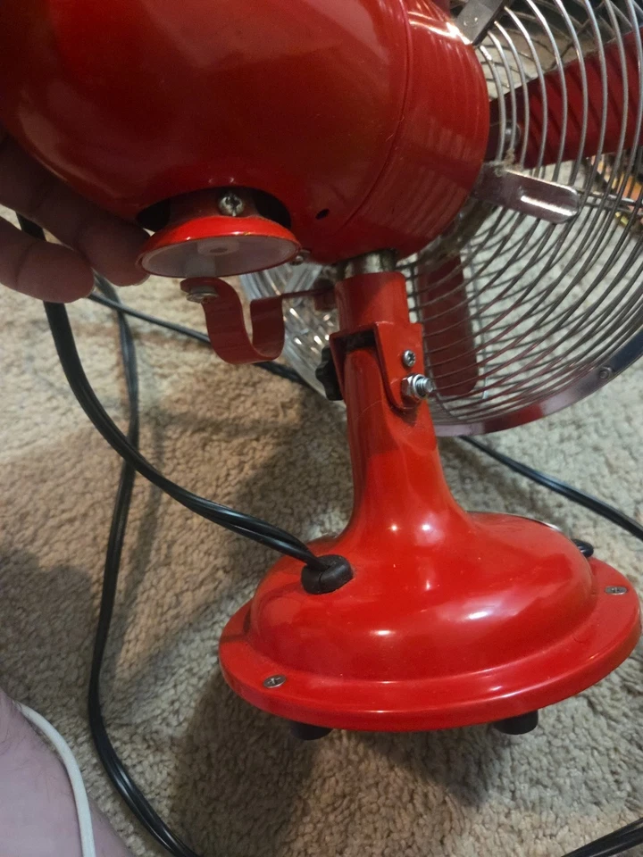 Ventilador de Mesa Metal 3 Velocidades Retro De Pie Oscilante Escritorio Personal Oficina Rojo 8 Foto 3 de 4
