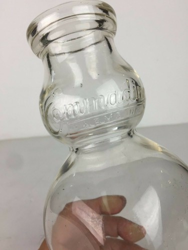 EXCELLENT Cream Top Milk Bottle Emmadine Farms - Beacon NY (J C Penney) (TREQCT) - Picture 5 of 7