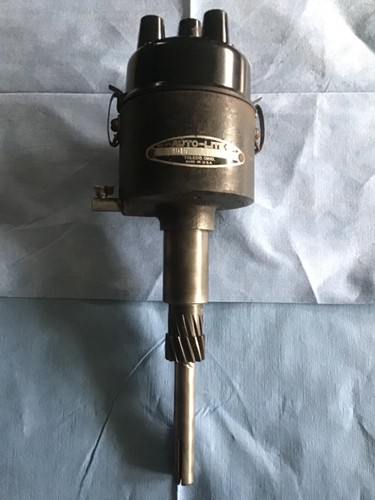 Chris Craft Model A, B, BR, BR3 Autolite IAY 4010 Distributor