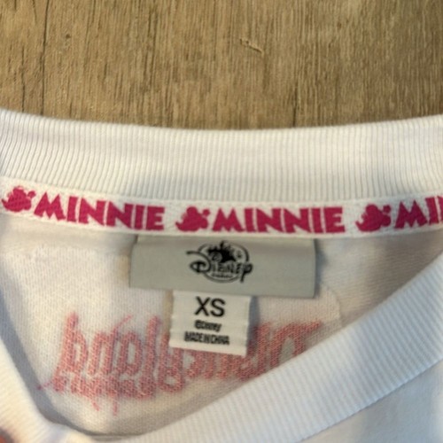Disney Parks Minnie Mouse Embroidered Top Polka Dot Sleeves Sz XS Disney World - Picture 4 of 4