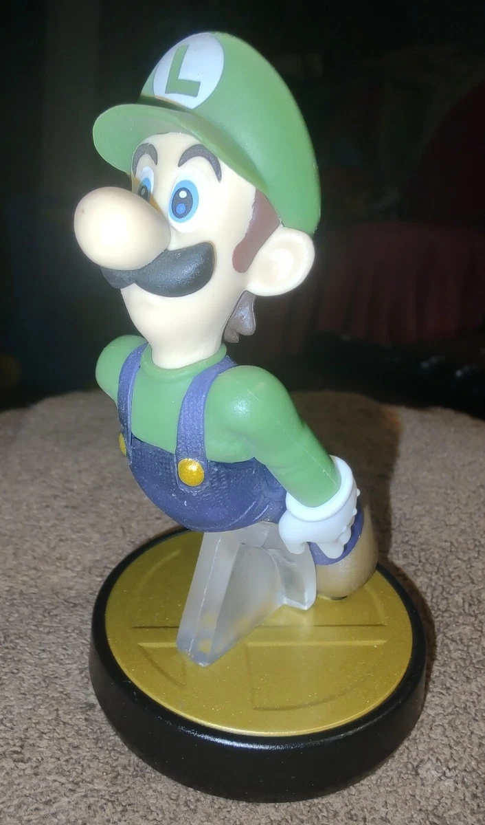 Super smash hotsell bros luigi amiibo