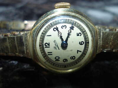 Regula  Vintage Handaufzug  Armbanduhr funktioniert!