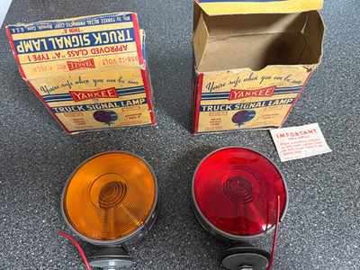 Rare Pair of 1940s Yankee Truck Signal Lamps with Original Boxes. NOS