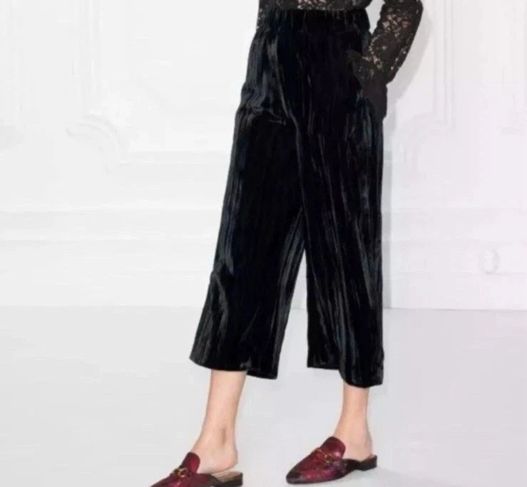 Черные бархатные укороченные широкие брюки & Other Stories 8/M