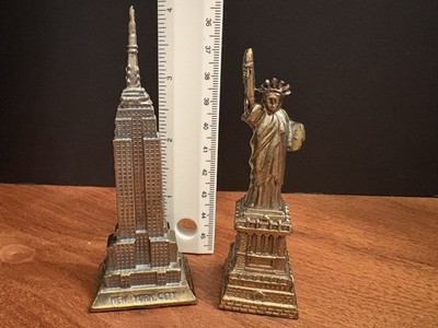 NY City Cast Landmark Empire Bldg & Statue of Liberty 2 5/8''tall