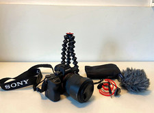 Sony A7 III 24.2MP + 28-70mm OSS Lens Bundle ? JOBY Mic, Tripod & Accessories