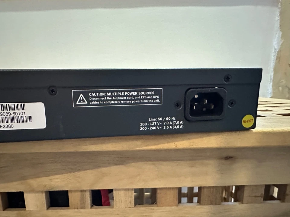 HP ProCurve 2610-48-PWR 100/Gigabit 50+2xSFP Ethernet Managed PoE Switch J9089 - Image 4 of 4