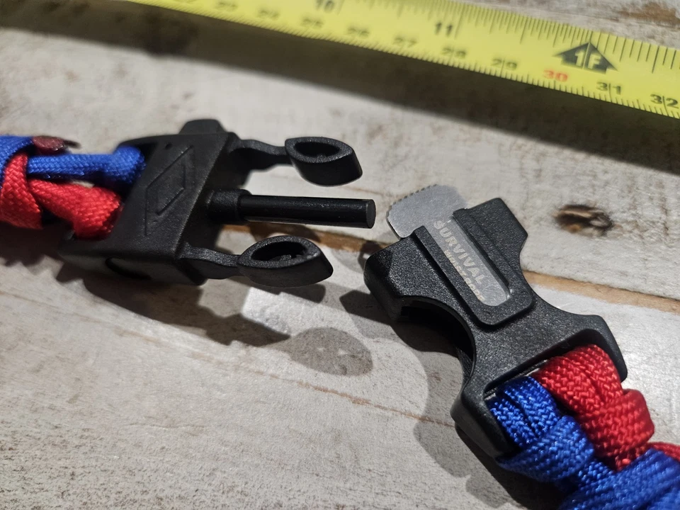 Atlanta Braves Baseball MLB Goods Apparel Lamyard Paracord Keychain Tatical - Image 2 of 4