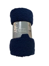 VCNY Sherpa Throw Navy Blue New